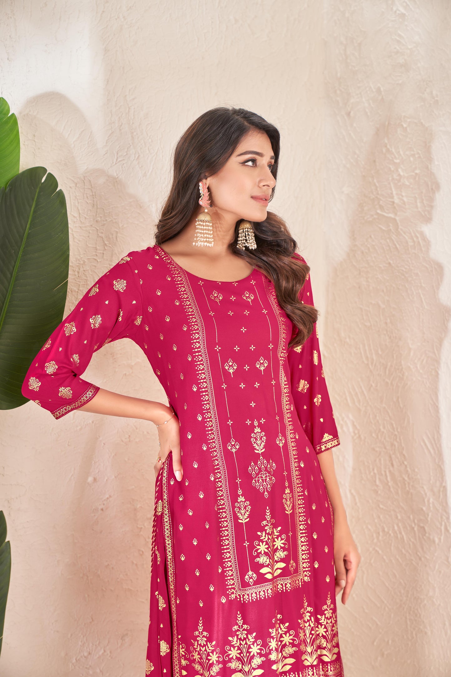 Women Foli Print Cotton Kurtis