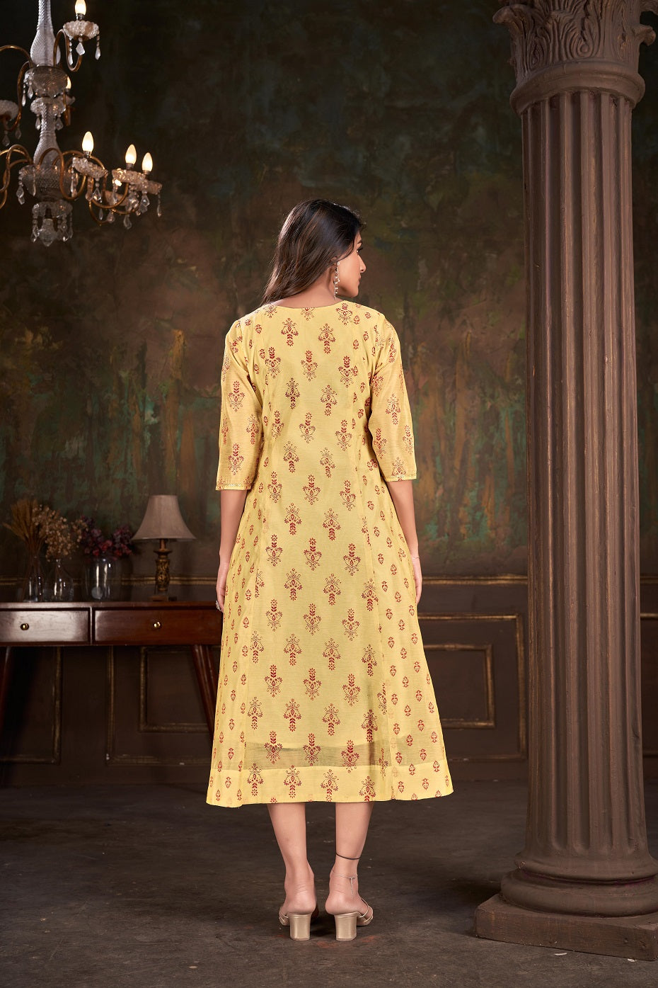 Women Foli Printed Cotton Kurti