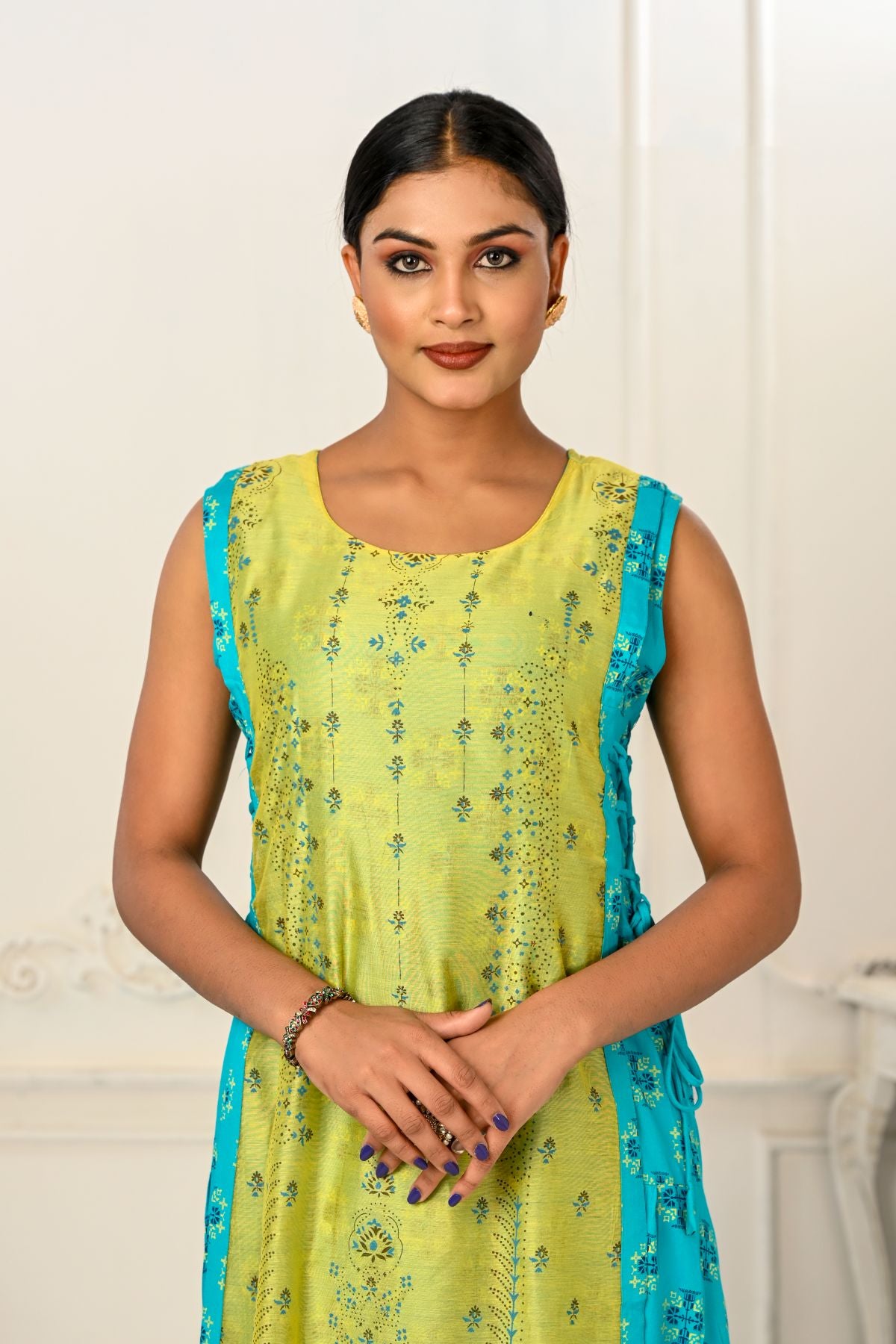 2 Layered Inner Cotton And Outward Jacket Chanderi Kurti - jivora