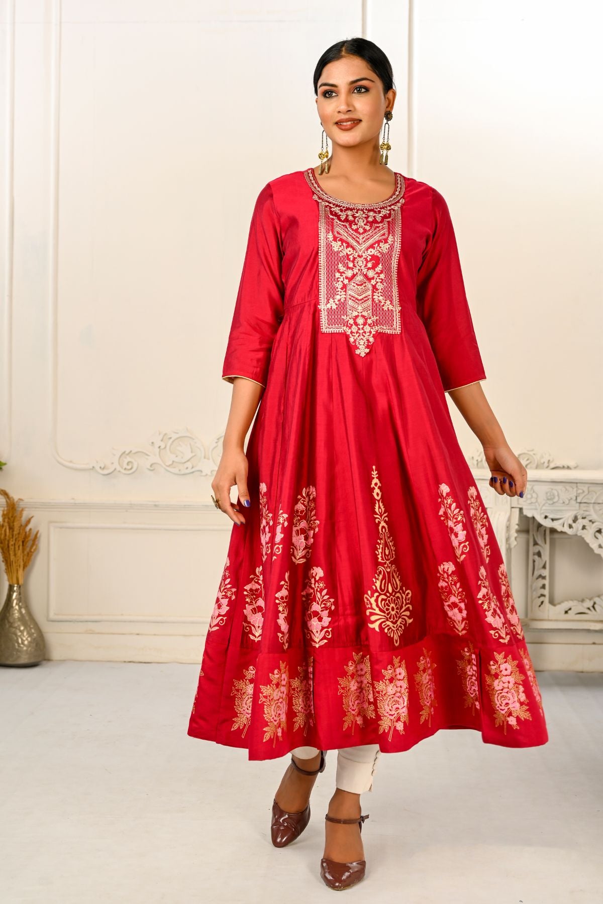 Elegant Cotton Handprint Red Embroidery Kurtis - jivora