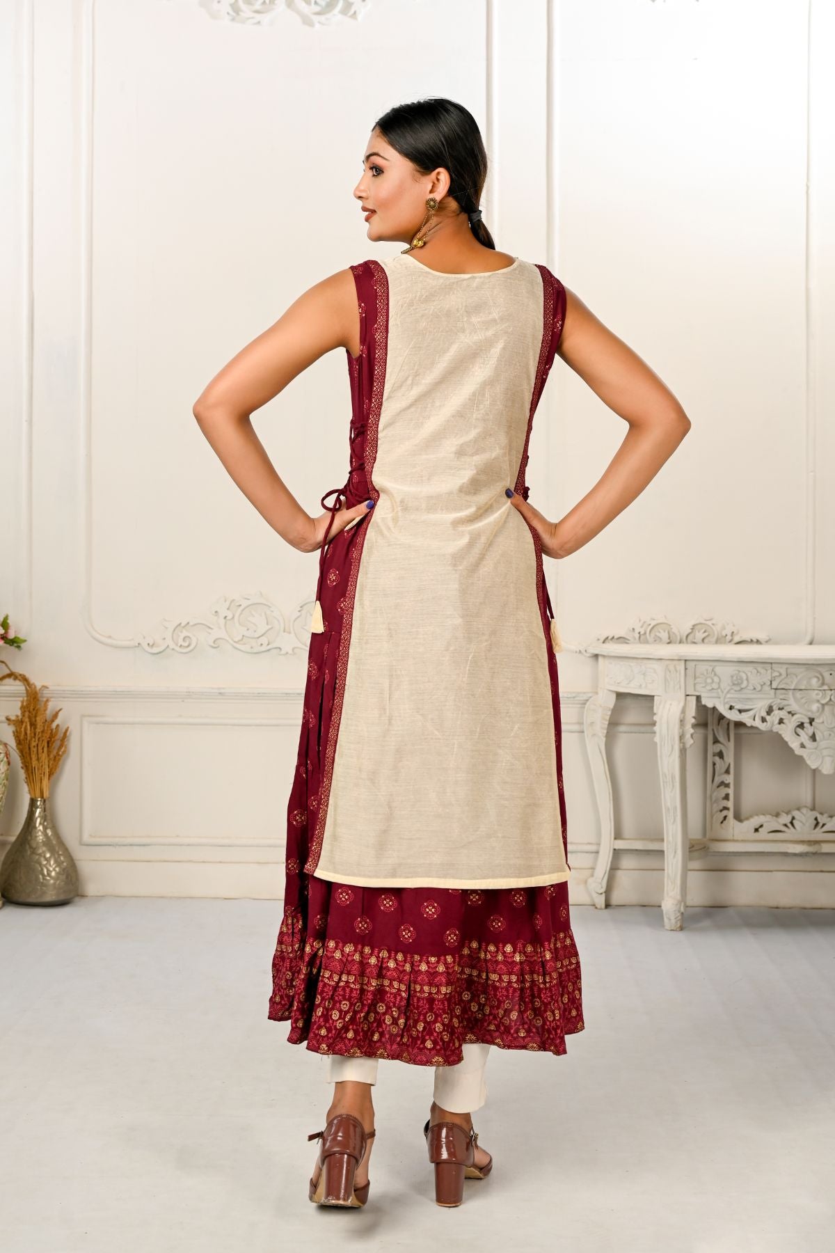 2 Layered Inner Cotton And Outward Jacket Chanderi Kurti - jivora