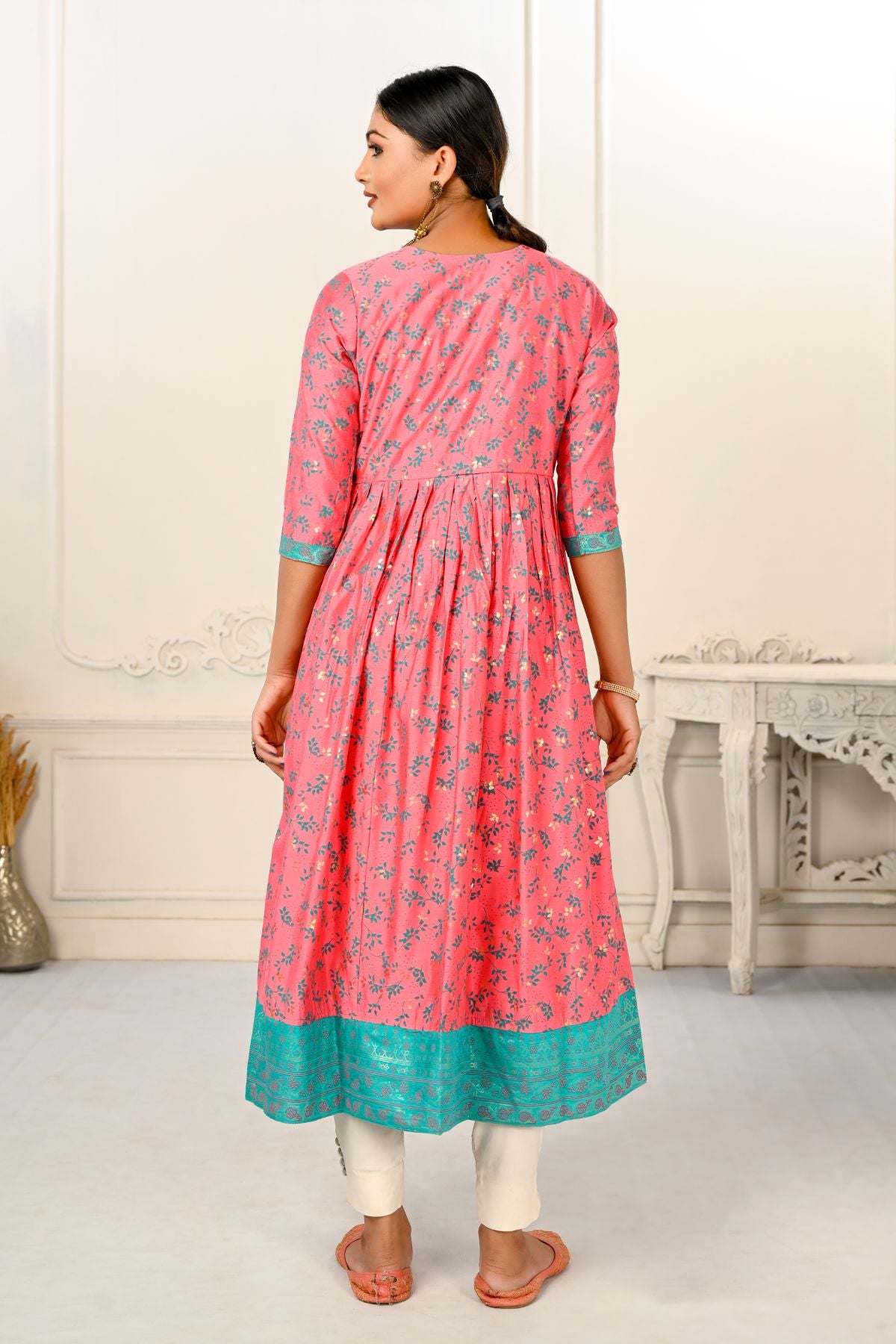 Pink Cotton Handprint Embroidered Kurtis - jivora