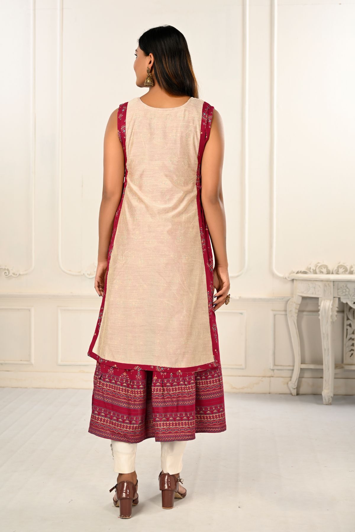 2 Layered Inner Cotton And Outward Jacket Chanderi Kurti - jivora