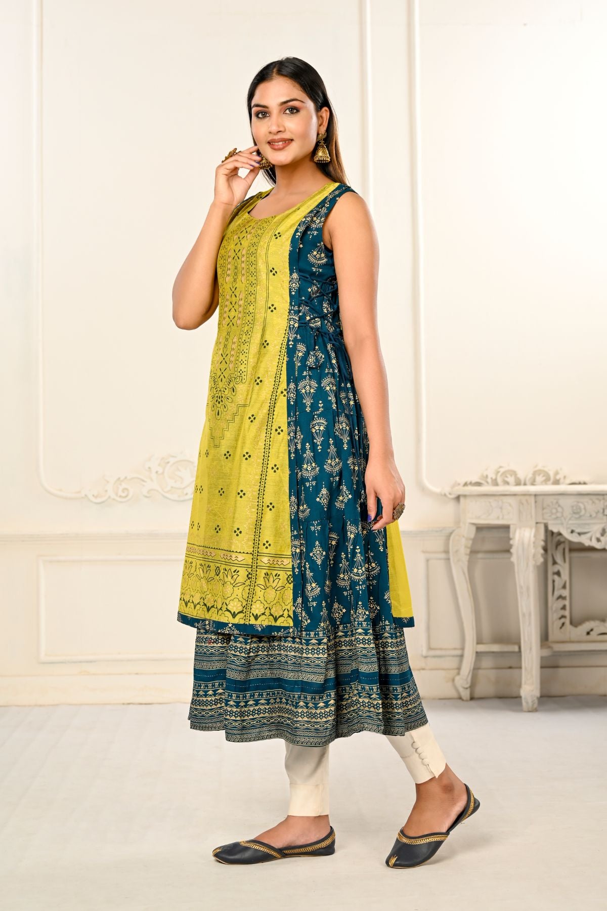 2 Layered Inner Cotton And Outward Jacket Chanderi Kurti - jivora