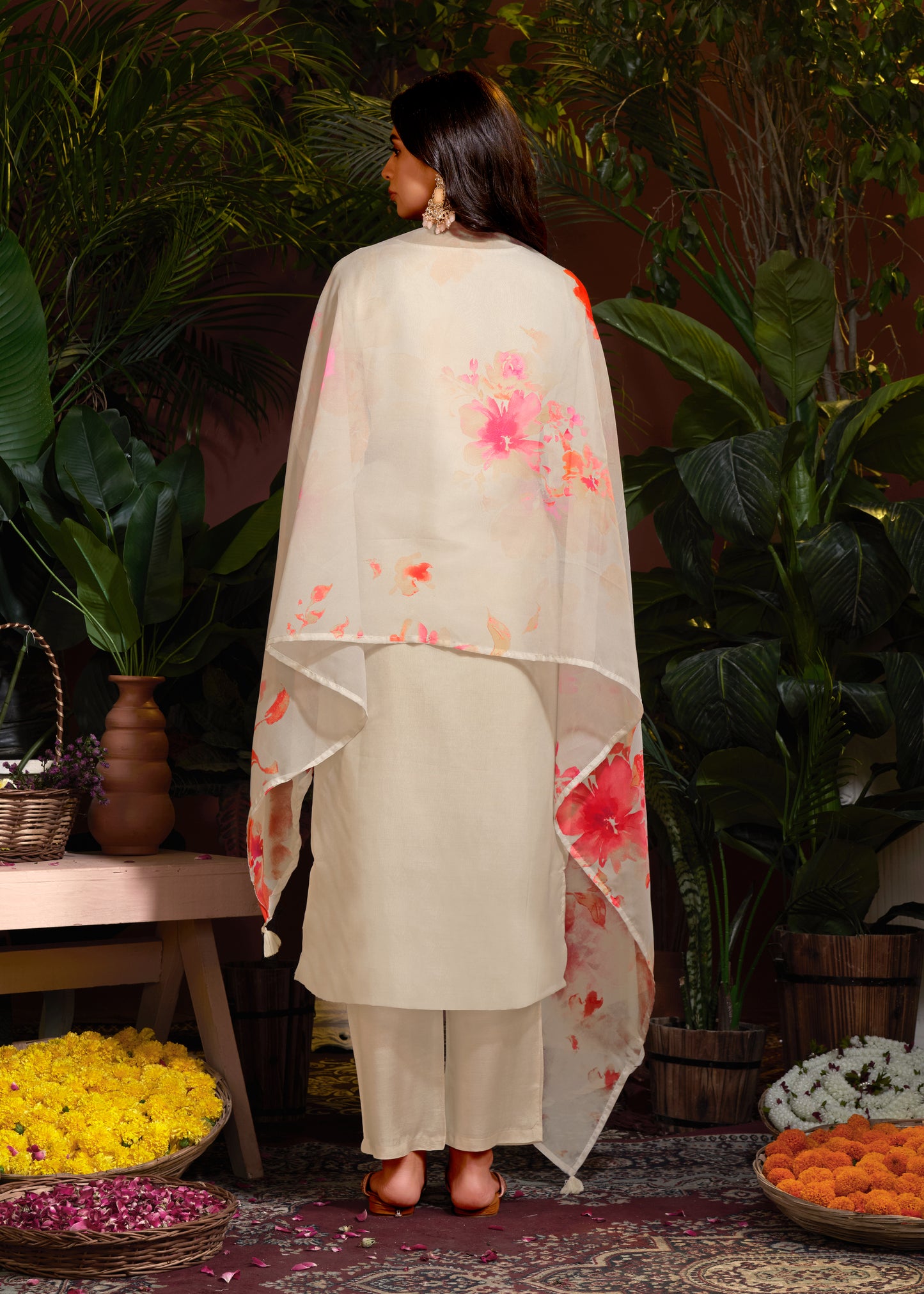 Premium Organza with Digital Print Pure Muslin Inner Santoon Bottom Fabric Oraganza Dupatta V Neck With Hand Work & Sequence Salwar Kameez Dupatta 3 Pcs Set