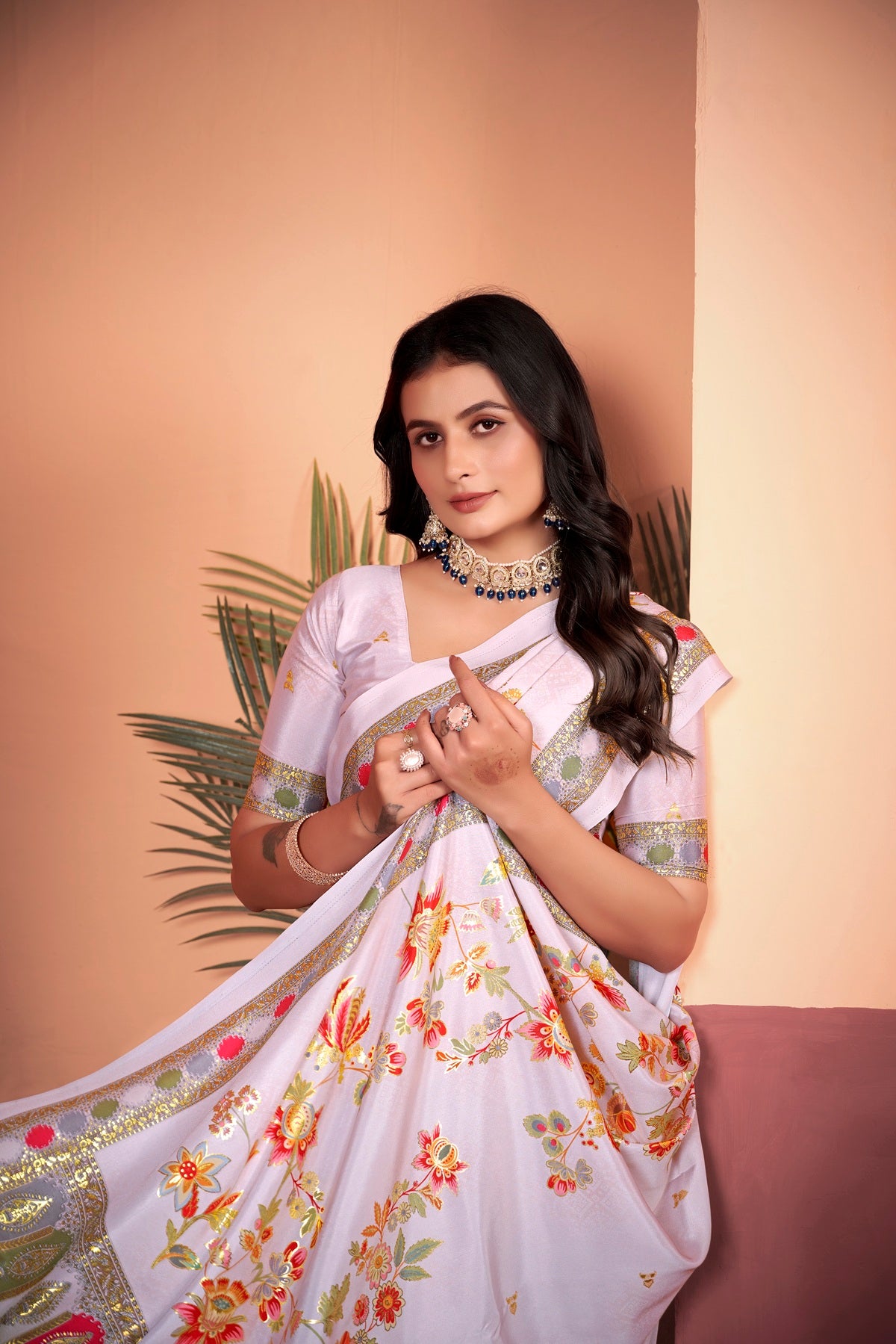 Graceful Off-White Saree with Positional Floral Print & Foil-Embellished Pallu
