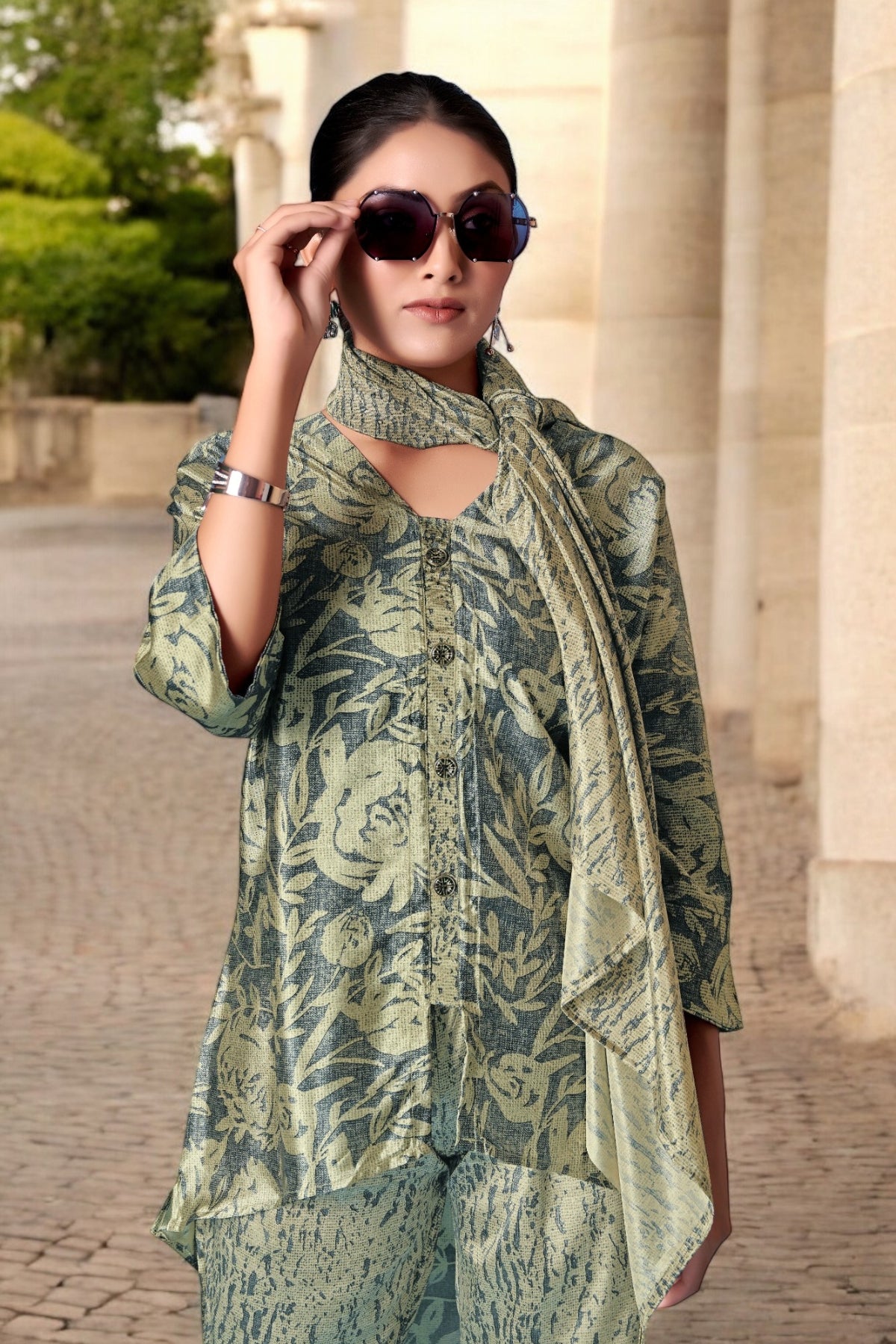 Elegant Crepe Silk Co-Ord Set with Pastel Floral Digital Print & Matching Scarf -Light Blue