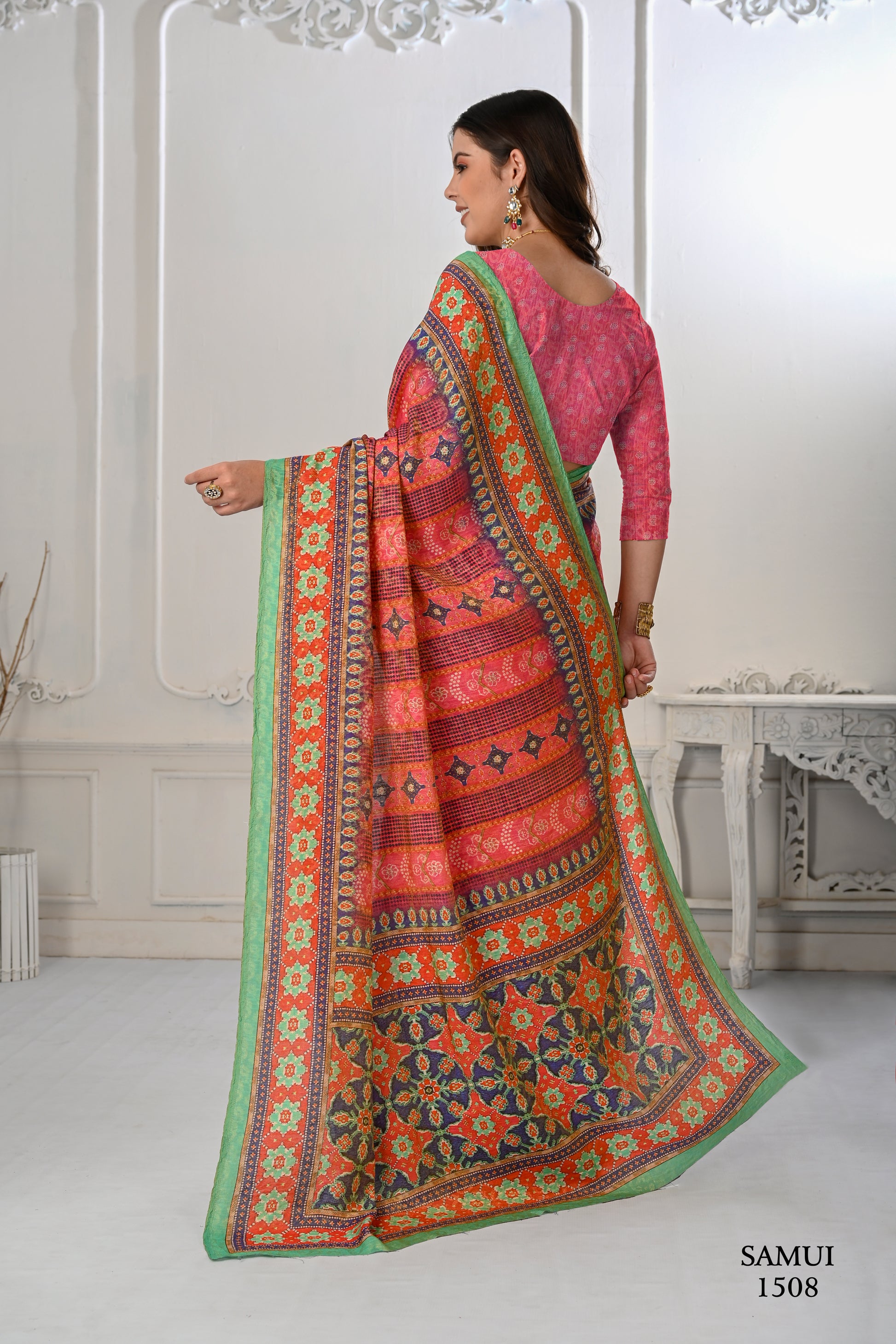 Premium Natural Silk High Definition Jacquard Zari Digital Printed Blouse With Saree - jivora