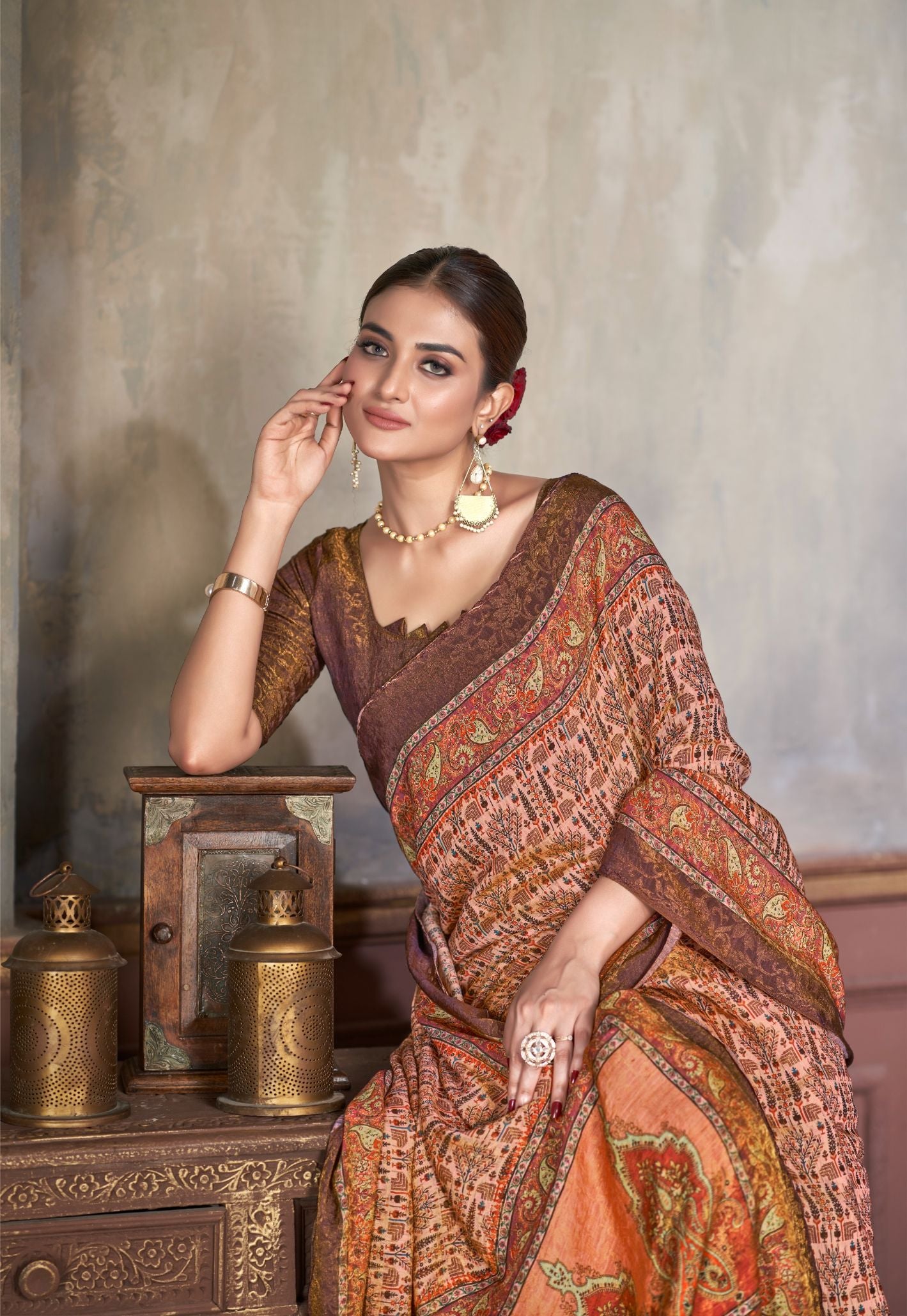 Premium Natural Silk High Definition Jacquard Zari Digital Printed Blouse With Saree - jivora