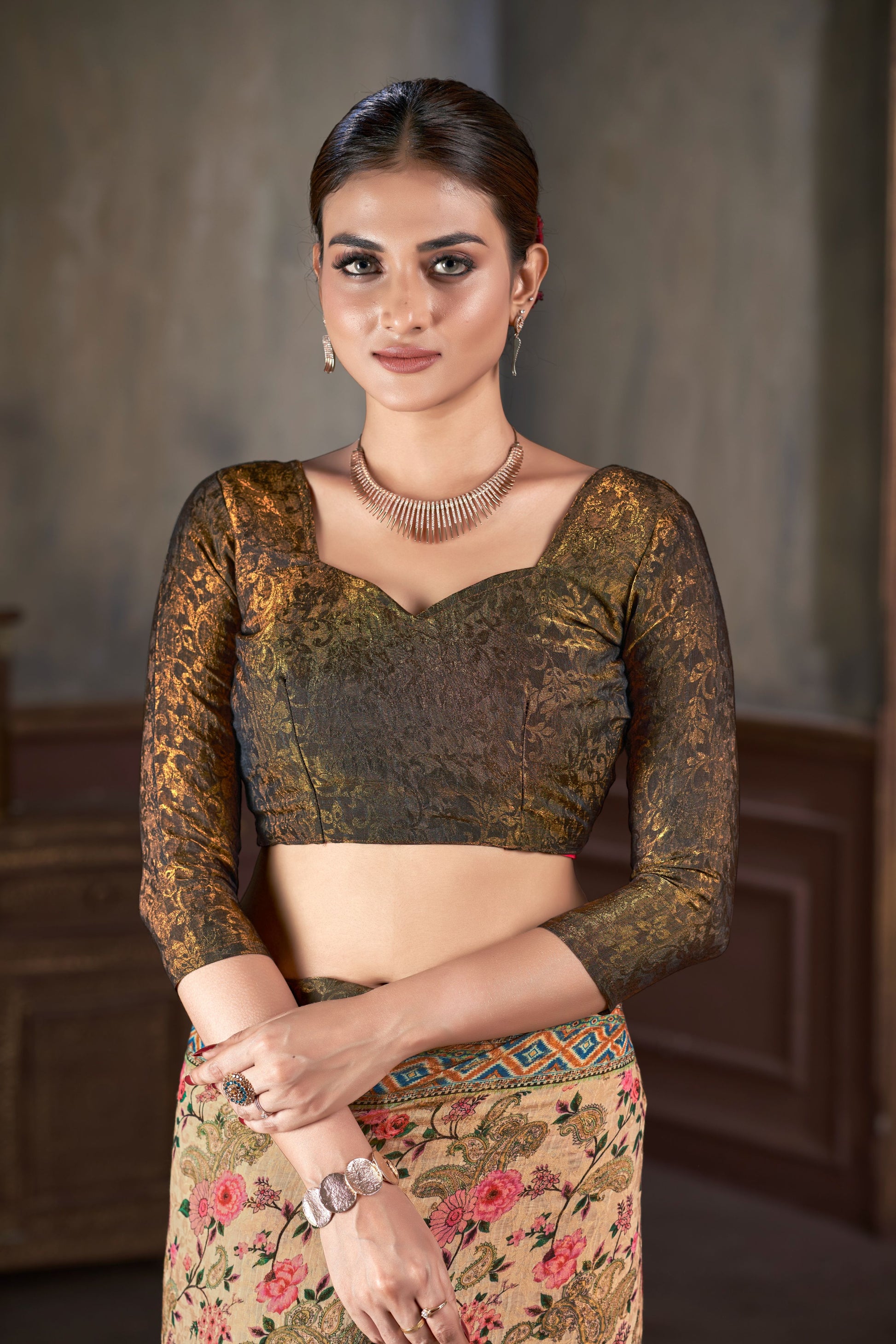 Premium Natural Silk High Definition Jacquard Zari Digital Printed Blouse With Saree - jivora