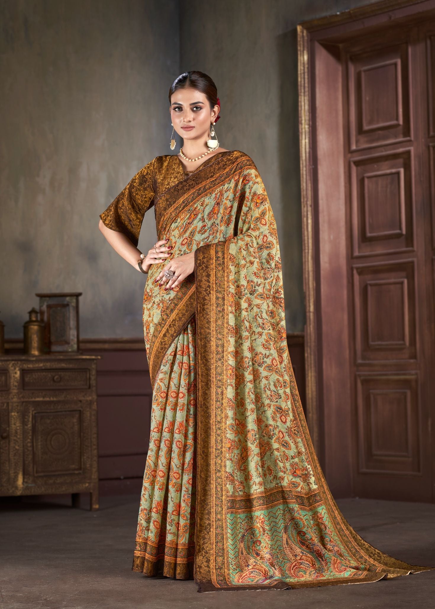 Premium Natural Silk High Definition Jacquard Zari Digital Printed Blouse With Saree - jivora