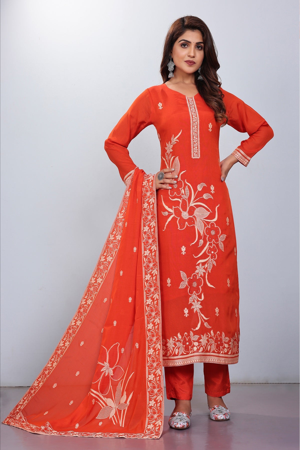 Women Viscose And Jacquard Butta Zari Embroidered Kutis - jivora