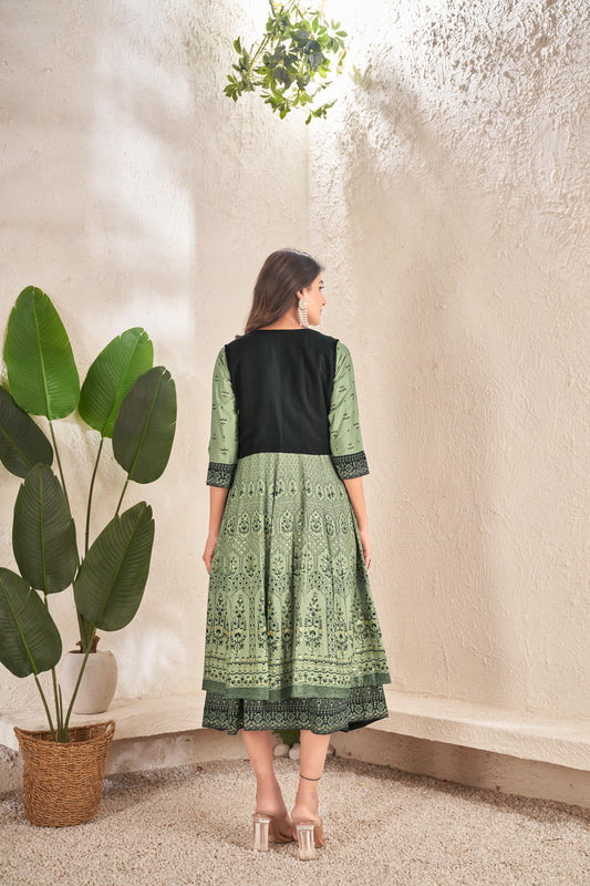 Women Foli Printed Cotton Kurtis
