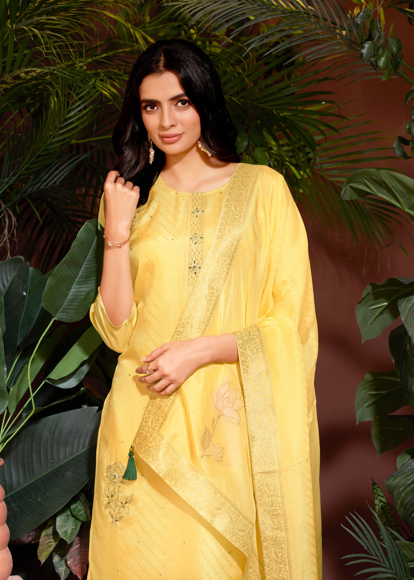 Premium Natural Viscose Jacquard Butti And Hand Work Salwar/Kameez/Dupatta/3 Pcs Set