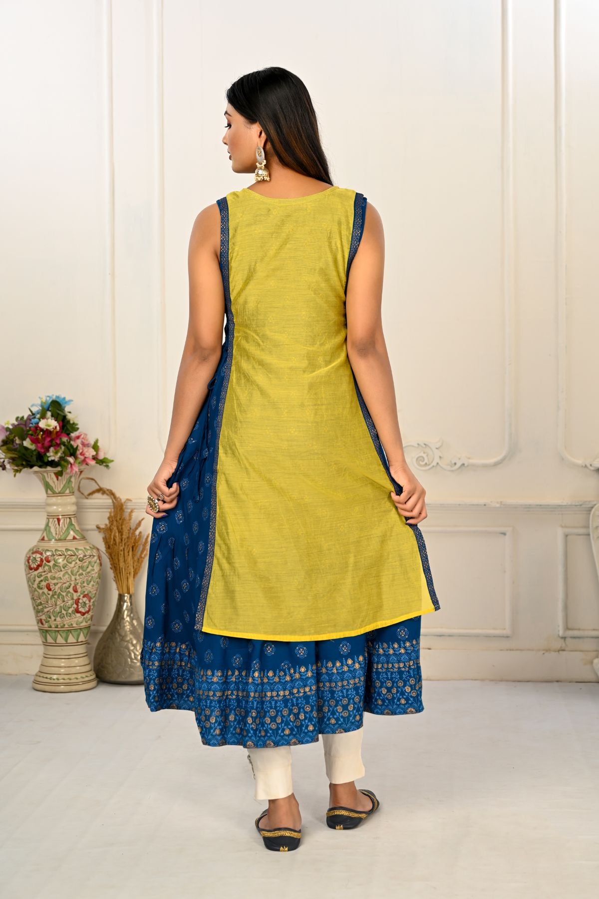2 Layered Inner Cotton And Outward Jacket Chanderi Kurti - jivora