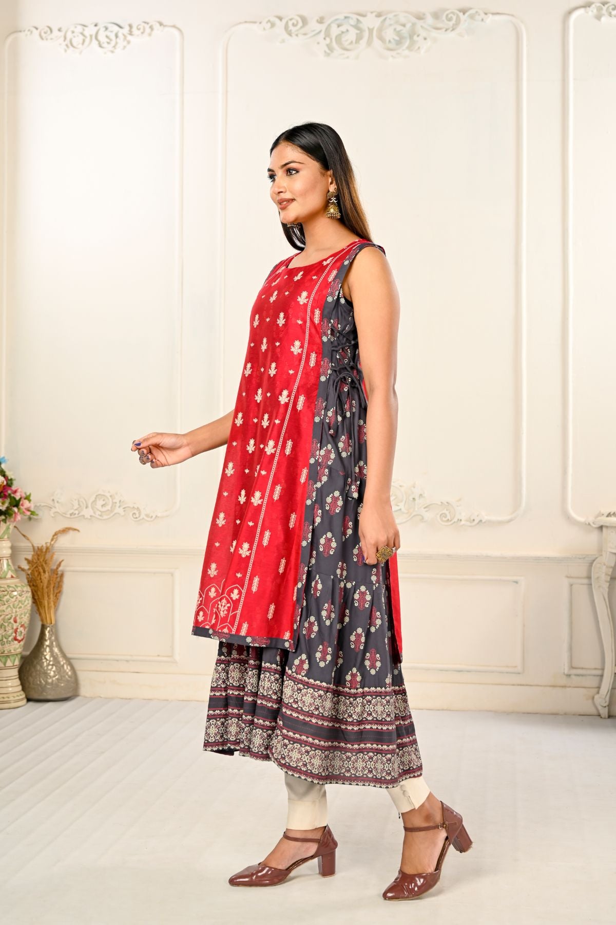 2 Layered Inner Cotton And Outward Jacket Chanderi Kurti - jivora