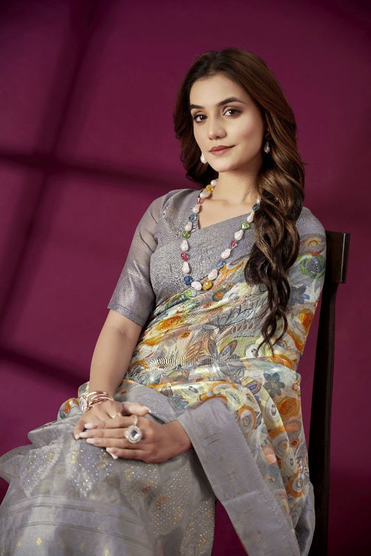 Pastel Peach Banarasi Silk Saree with Gold Zari – Graceful & Effortlessly Elegant