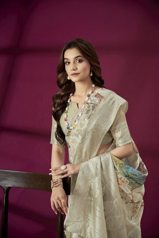 Regal Emerald Green Jacquard Banarasi Saree with Silver Zari